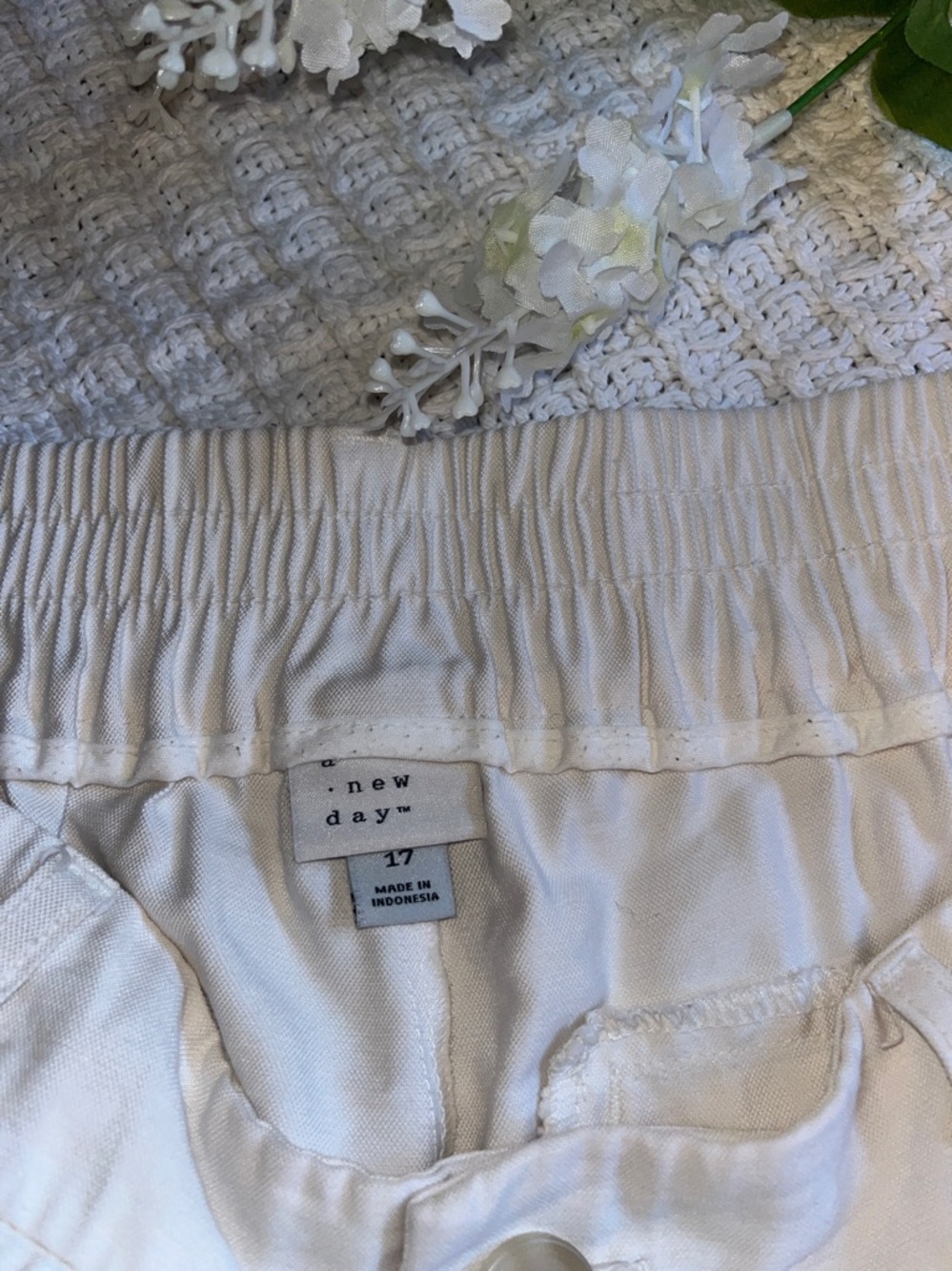A NEW Day PLUS SIZE cream rayon Pants trouser w/pockets tag says sz 17 - Picture 5 of 7